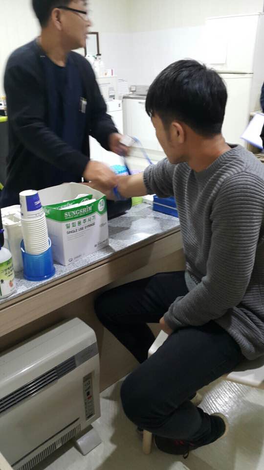 Xu&acirc;n Trường được tr&iacute;ch mẫu m&aacute;u
