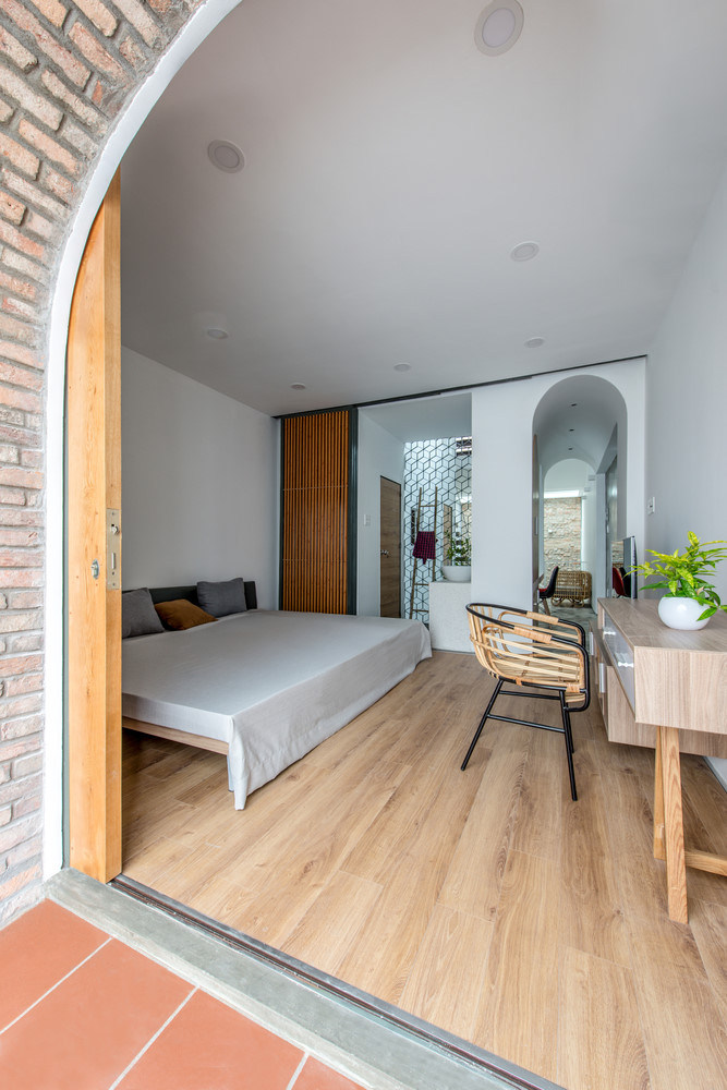 Căn nh&agrave; ống cải tạo với s&acirc;n nằm trong nh&agrave; ở S&agrave;i G&ograve;n - Ảnh 15.