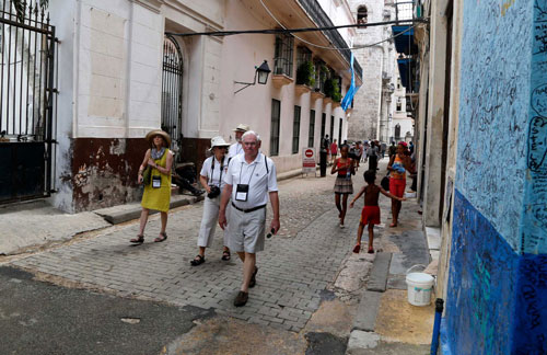 Mỹ siết chính sách với Cuba