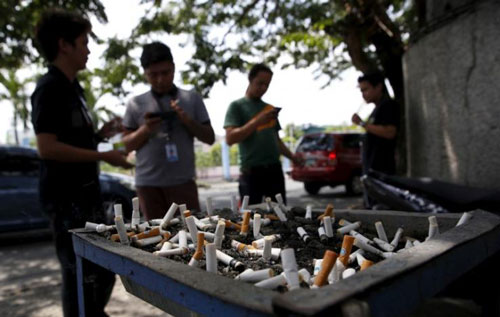 Philippines cứng rắn với thuốc lá