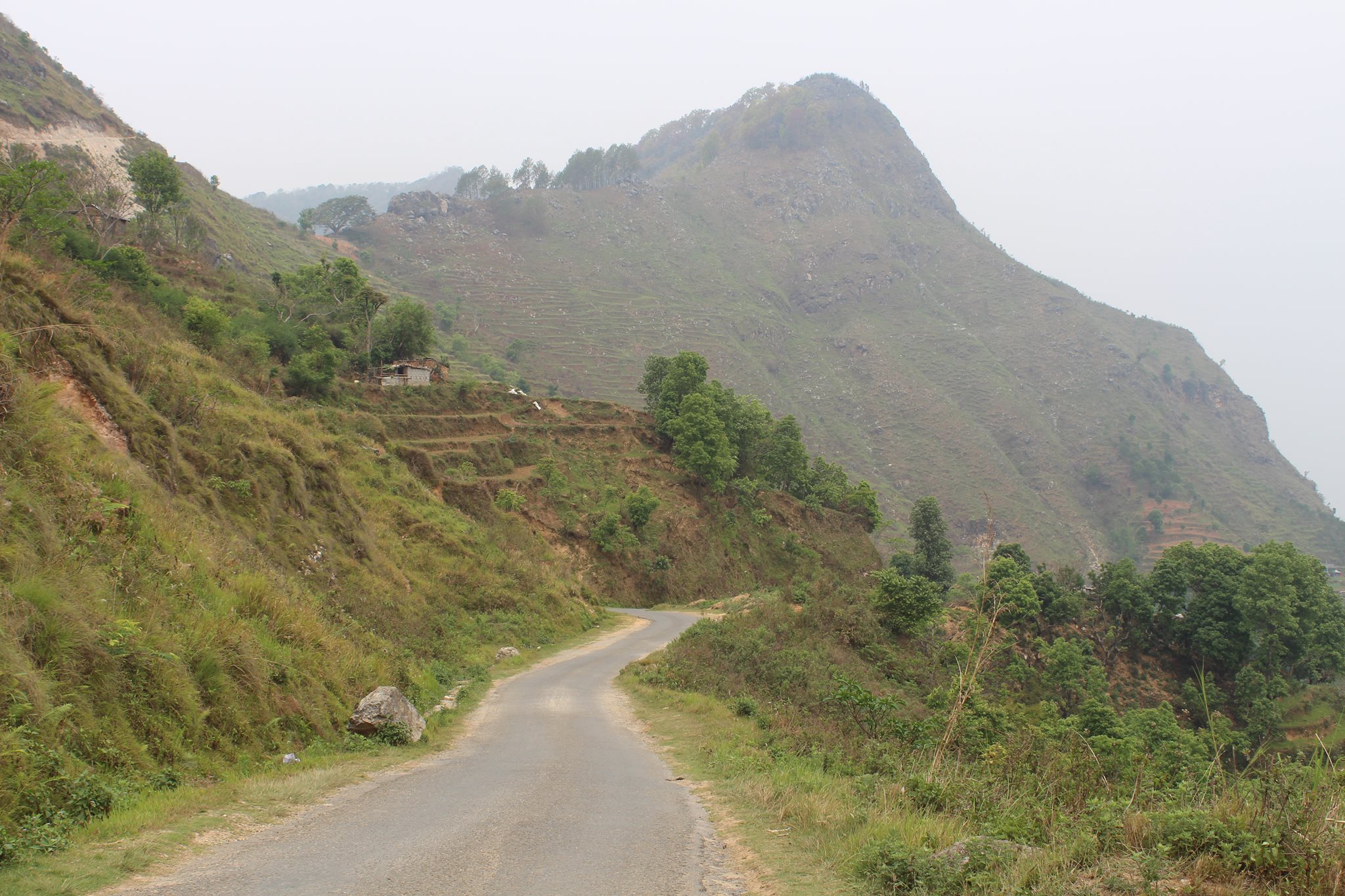 Cuốc bộ và quá giang ở Nepal - Ảnh 18.