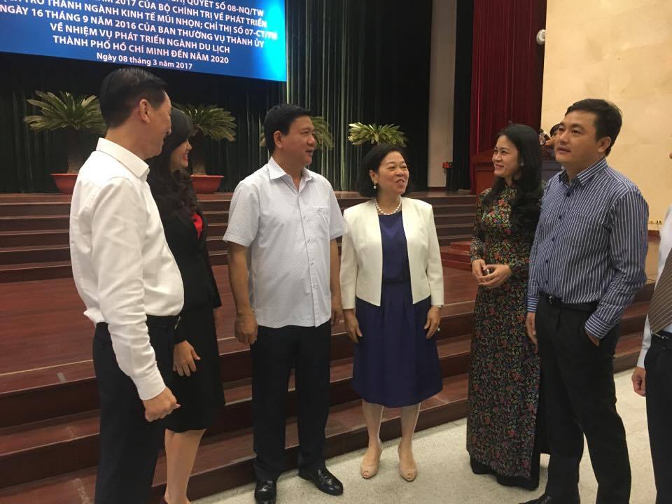Bí thư Đinh La Thăng: Đừng trói du lịch bằng suy nghĩ lỗi thời!