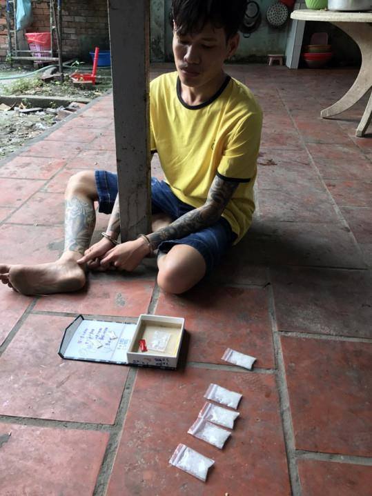 "Giăng lưới" trùm giang hồ có súng cầm đầu đường dây ma túy