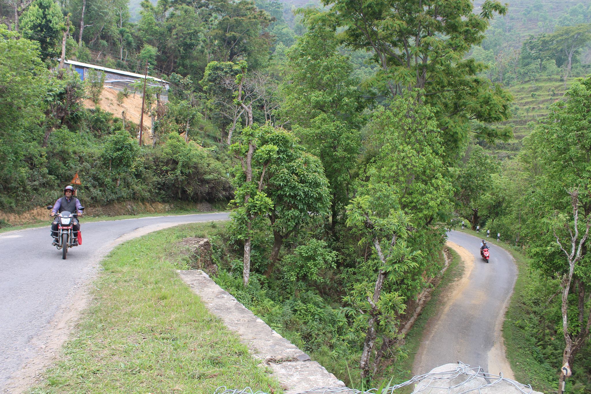 Cuốc bộ và quá giang ở Nepal - Ảnh 17.
