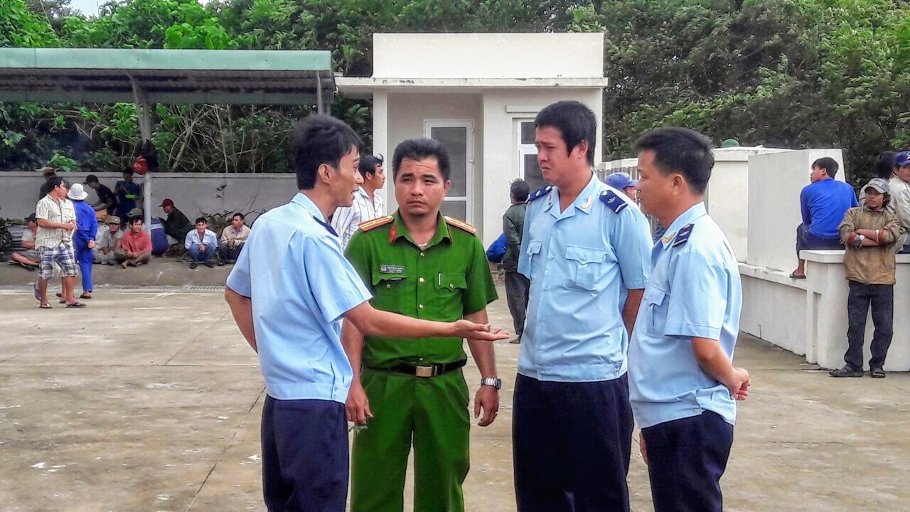 Gi&oacute; mạnh dần, C&ocirc;n Đảo đ&oacute;n 1.000 người tr&aacute;nh b&atilde;o số 16 (Tembin) - Ảnh 12.