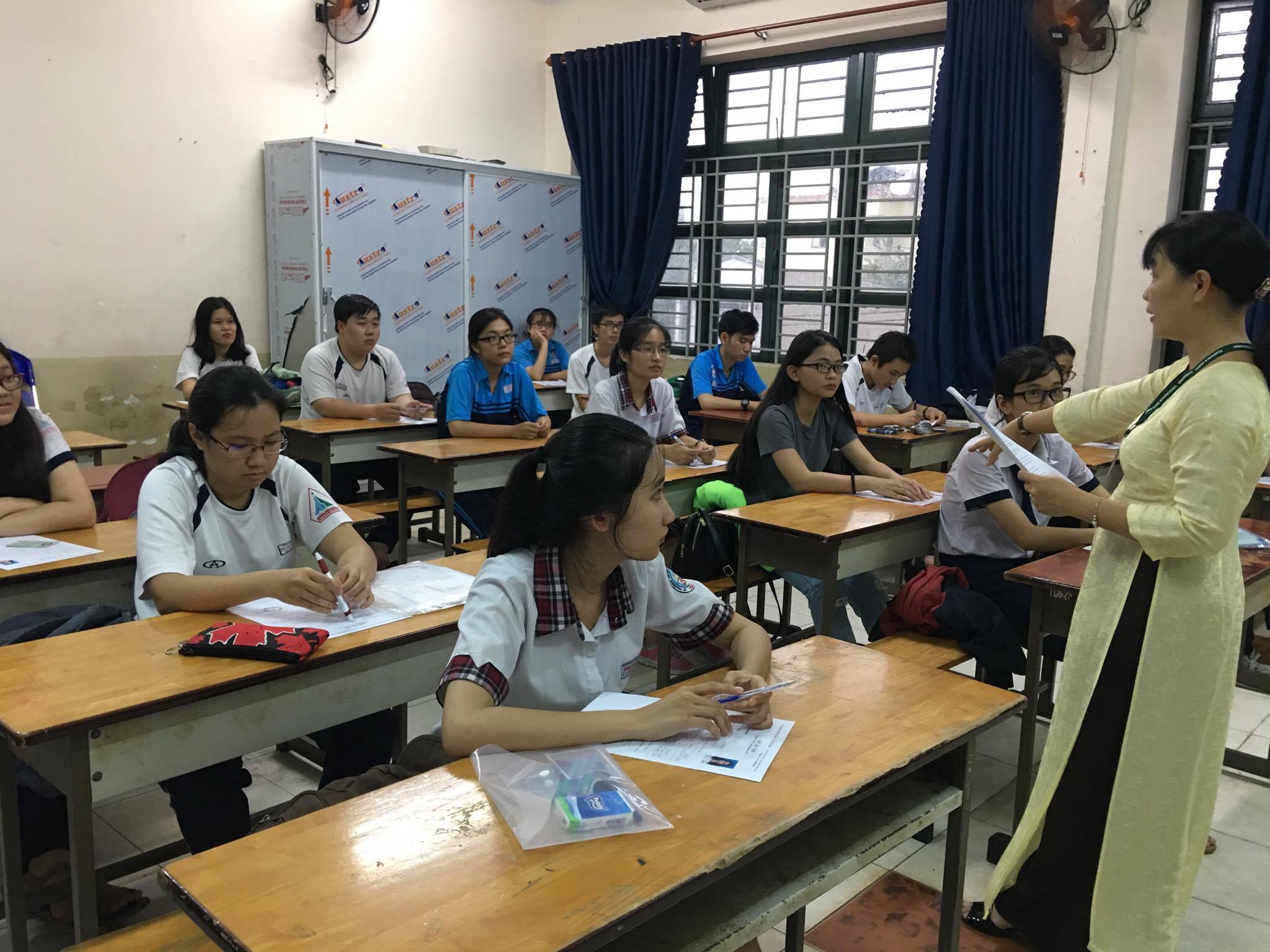 866.000 th&iacute; sinh l&agrave;m thủ tục dự tại 2.300 điểm thi - Ảnh 7.