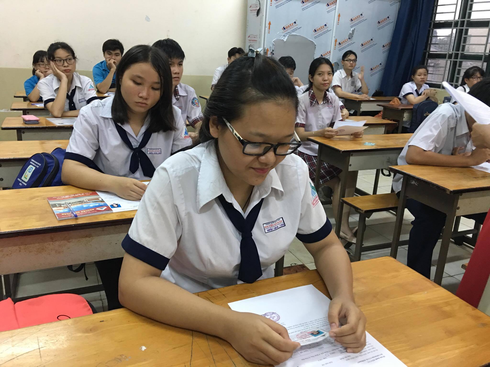 866.000 th&iacute; sinh l&agrave;m thủ tục dự tại 2.300 điểm thi - Ảnh 8.