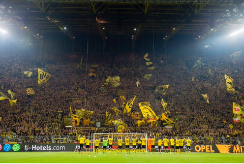 CLB Borussia Dortmund mỉa mai ông Trump