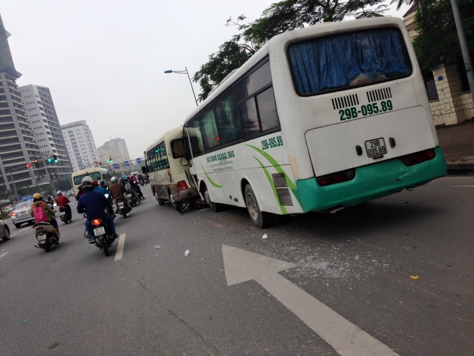Xe tang gây tai nạn liên hoàn, 1 người tử vong