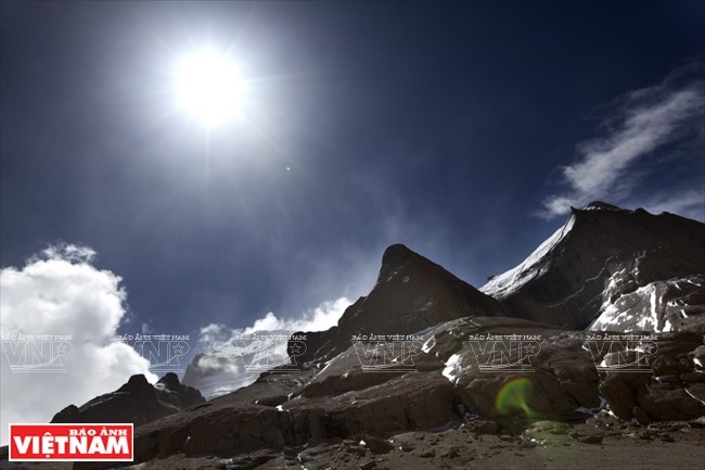Hành trình chiêm bái ngọn núi thiêng Kailash ở Tây Tạng