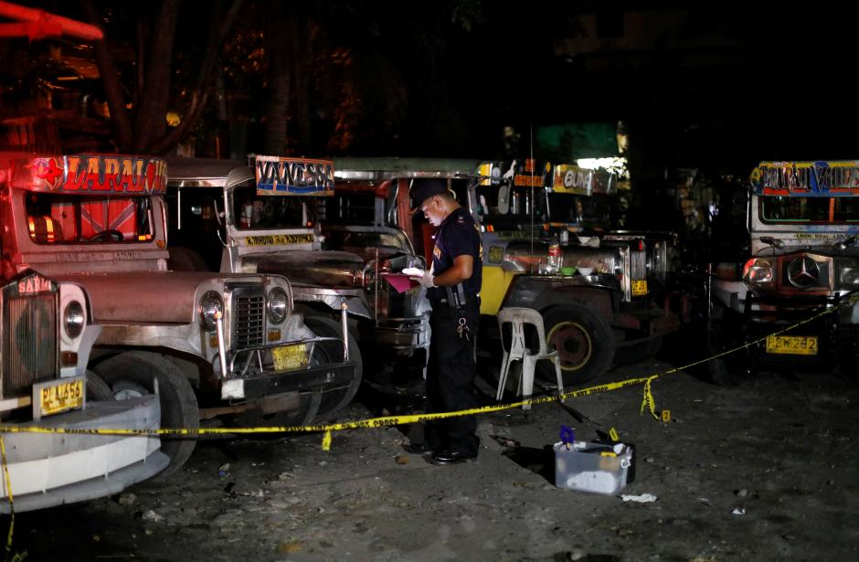 Philippines: Cuộc chiến ma t&uacute;y leo thang, 80 người chết - Ảnh 2.