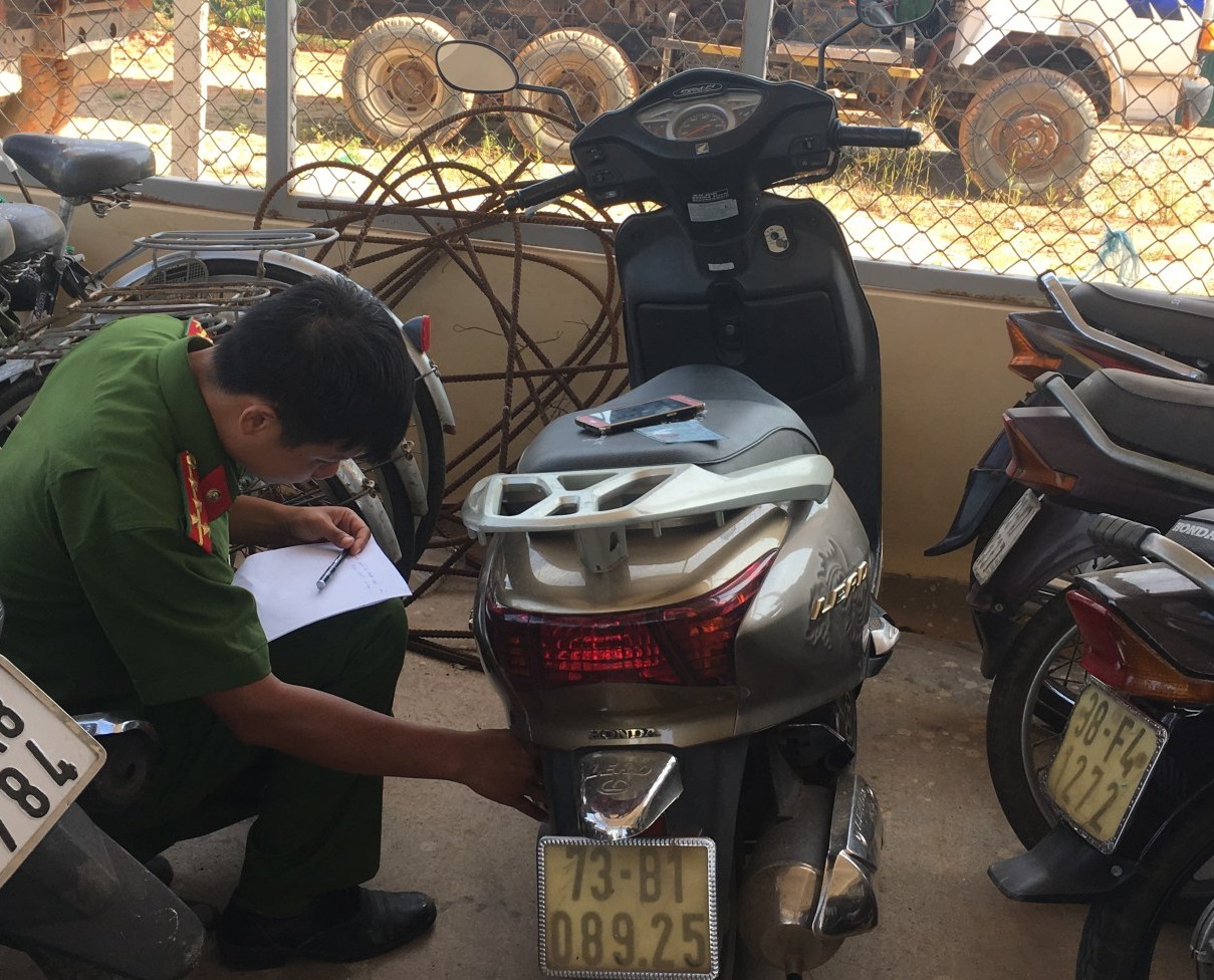 Bắt kẻ 2 lần đột nhập vào trụ sở công để trộm tài sản - Ảnh 2.