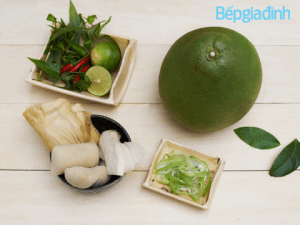 M&oacute;n chay: C&aacute;ch l&agrave;m gỏi bưởi chay ngon - Ảnh 2.