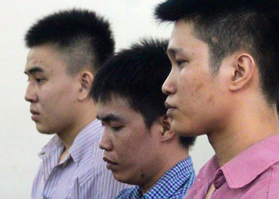Mất mạng vì chạy xe rồ ga, đòi đánh chủ nhà