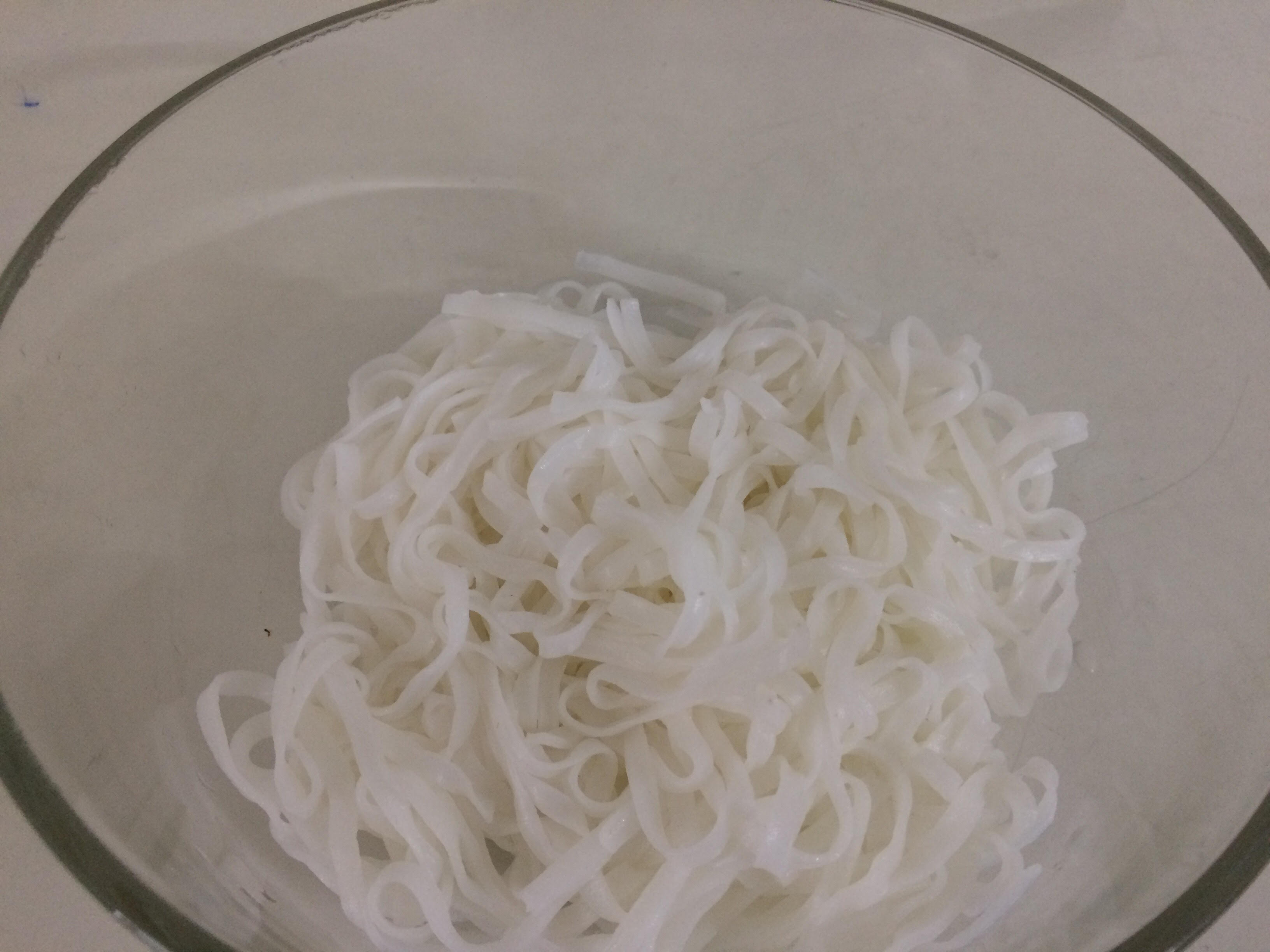 Phở gà made in… nhà tôi - Ảnh 1.