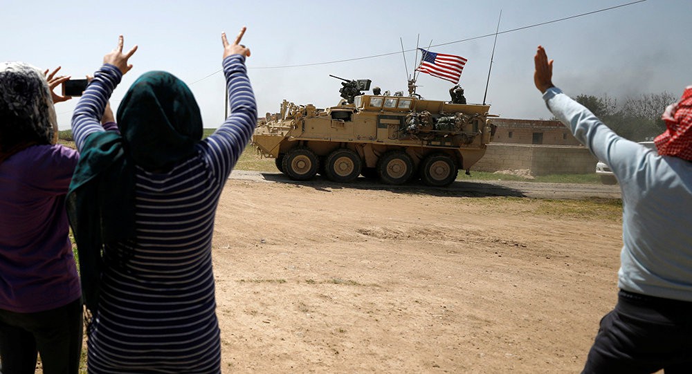 Tổng thống Thổ Nhĩ Kỳ: Nga, Mỹ n&ecirc;n r&uacute;t qu&acirc;n khỏi Syria - Ảnh 2.