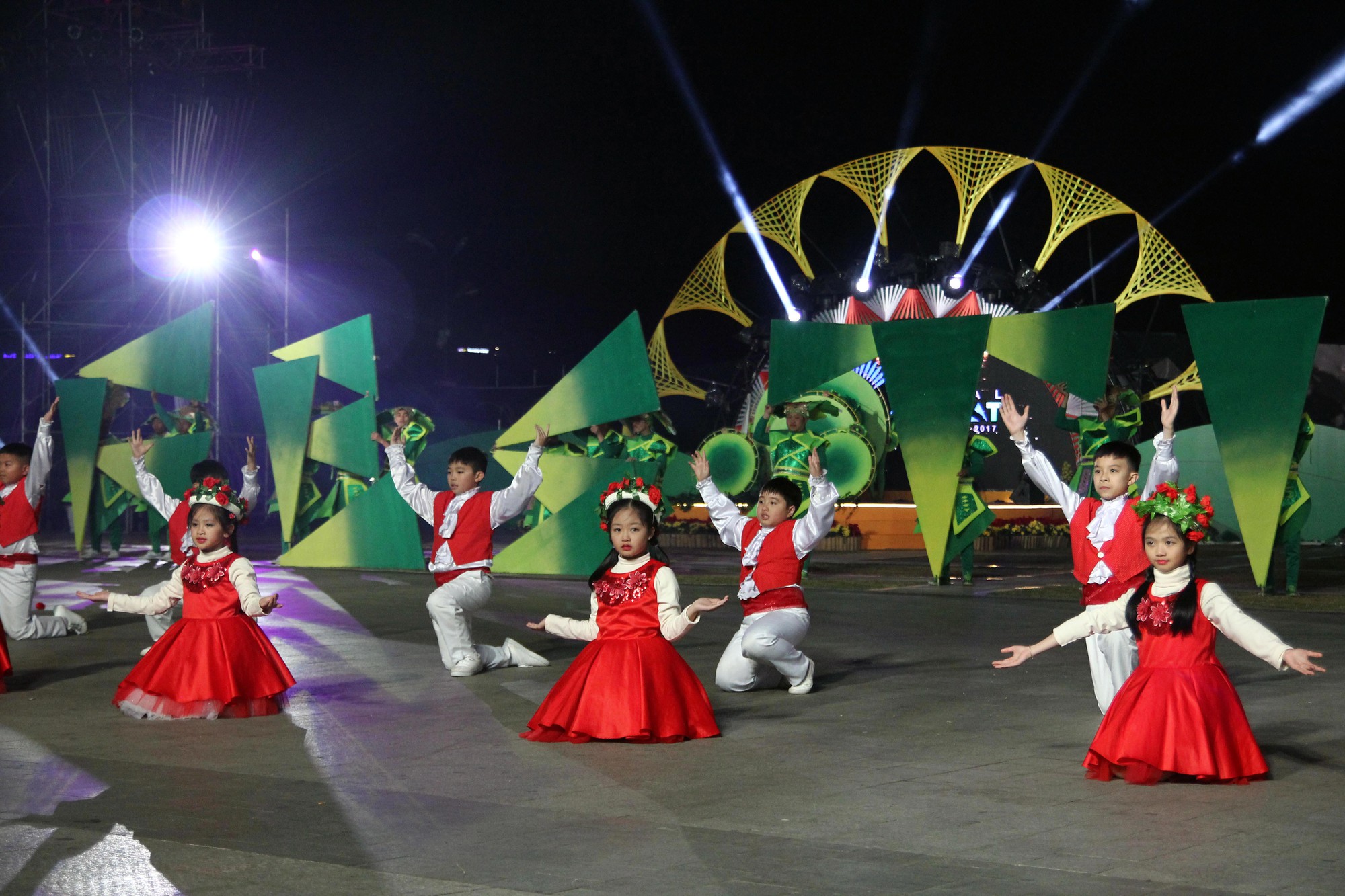 Khai mạc Festival Hoa Đà Lạt 2017