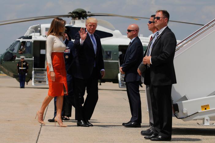 Thách thức chờ ông Trump ở nước ngoài - Ảnh 1.