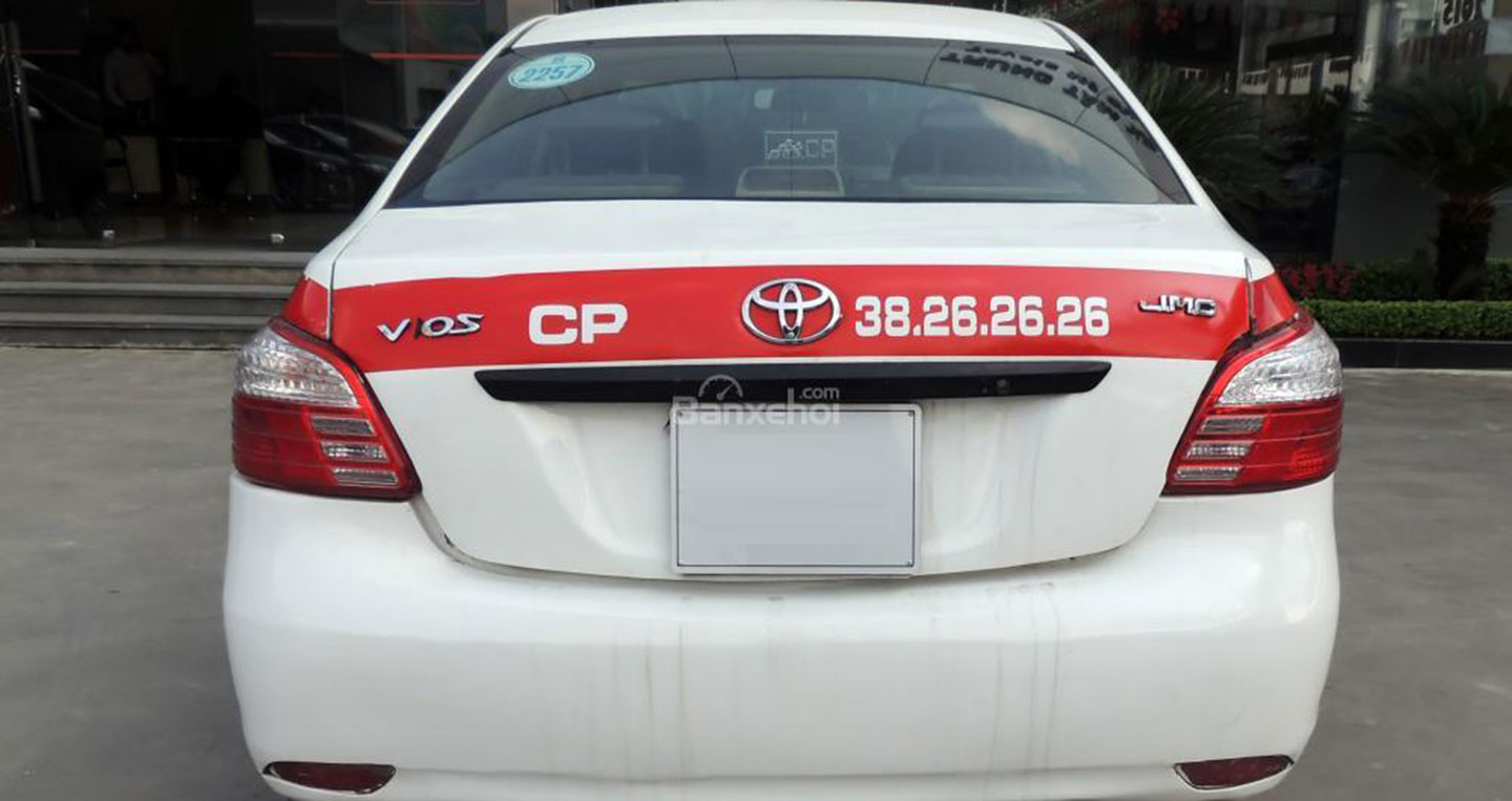 Khi mua xe cũ, nên tránh các dòng xe, phiên bản thường dùng làm taxi