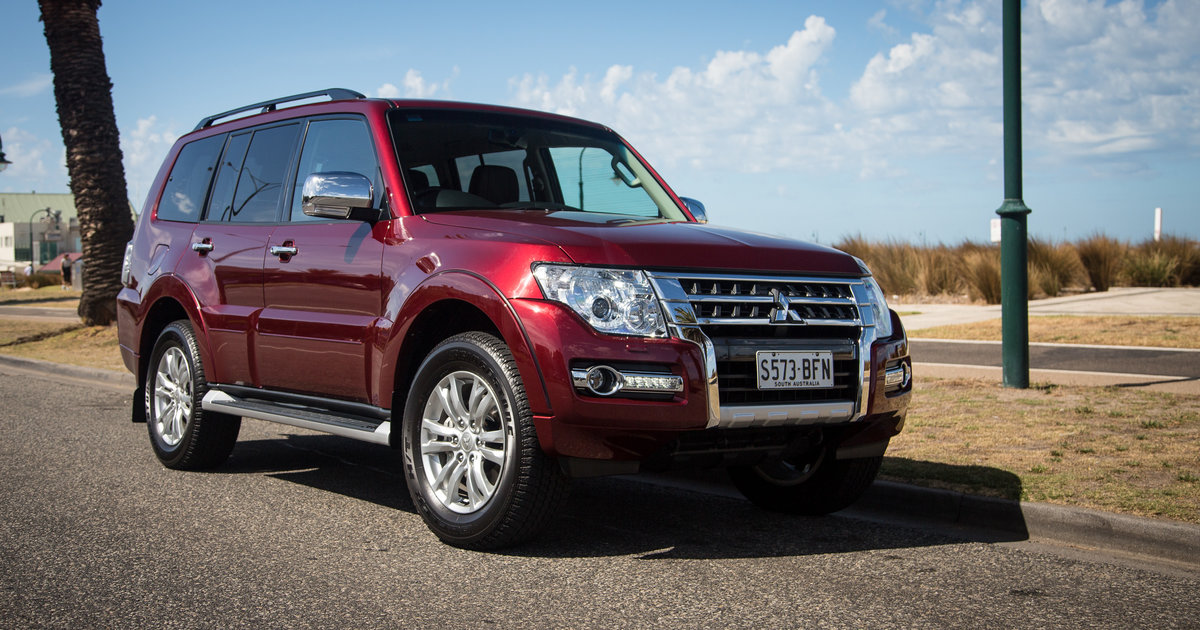 &Ocirc; t&ocirc; SUV nhập ngoại giảm 170 triệu: C&uacute; chấn động mới - Ảnh 3.