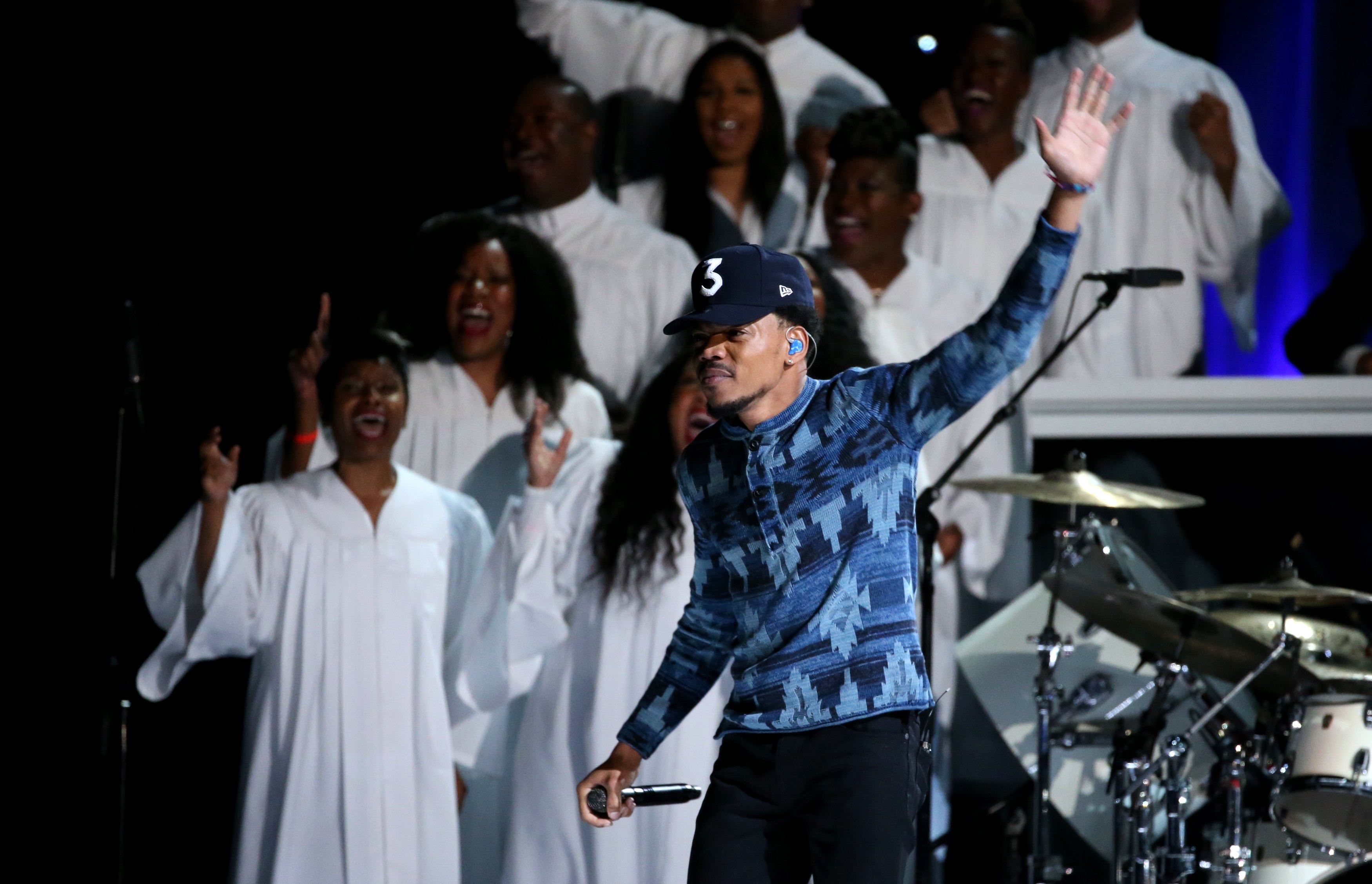 Chance the Rapper trình diễn nhiệt tình