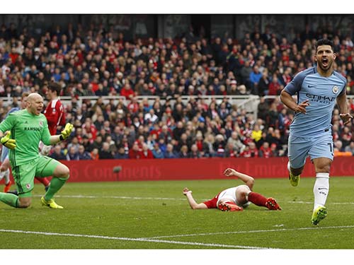 Man City tiến sát Cúp FA