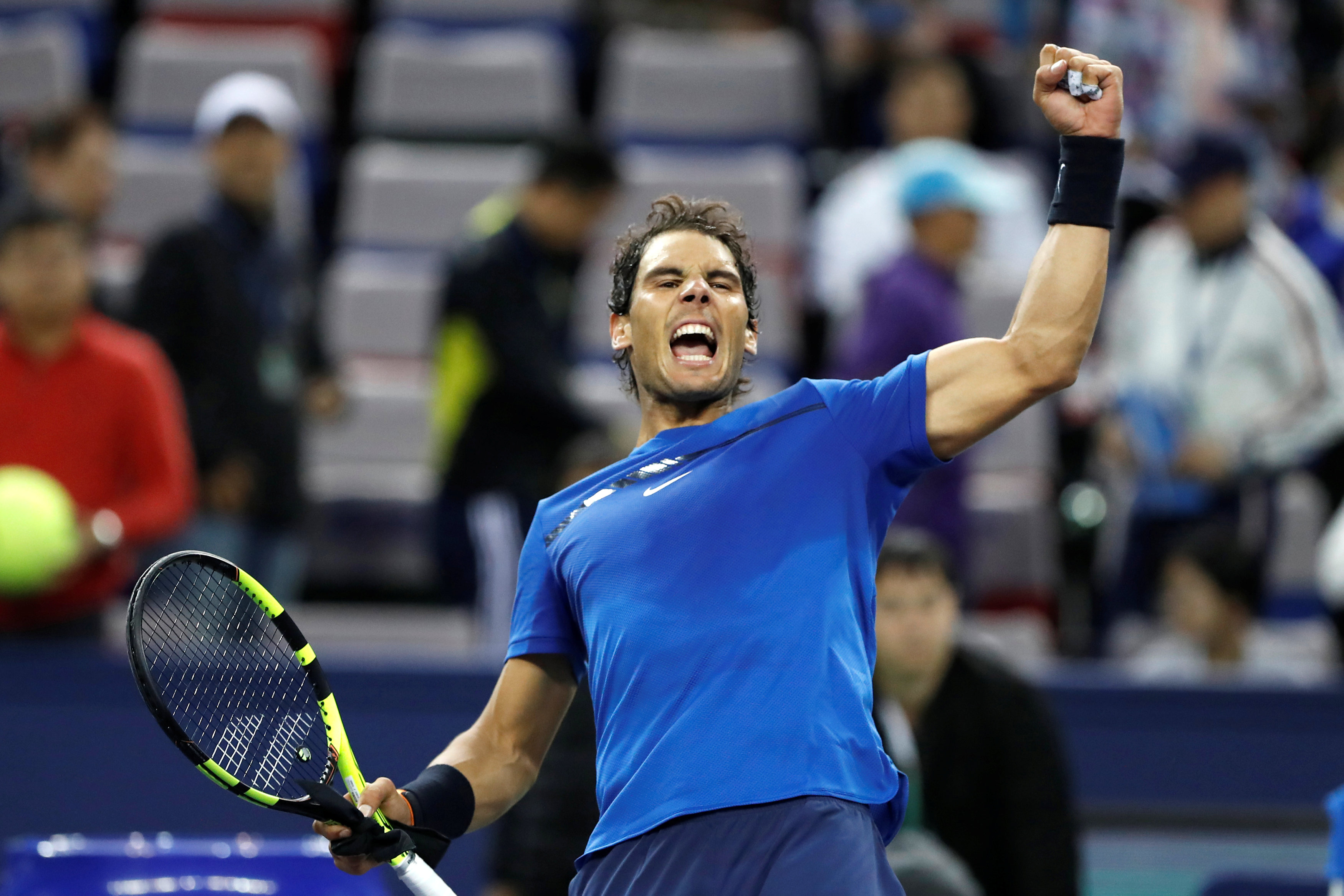 Clip: Federer, Nadal tiến sát chung kết Thượng Hải Masters