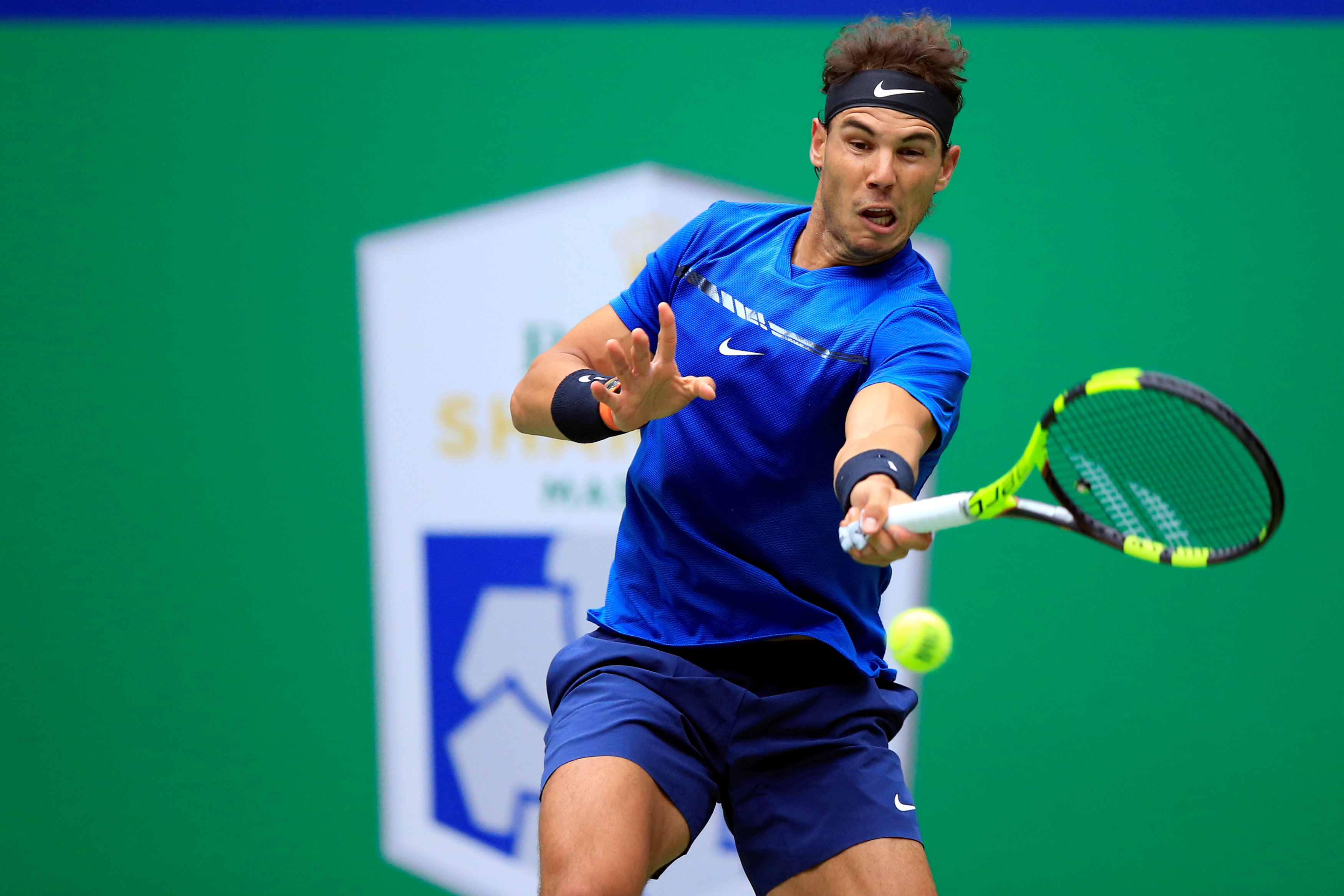 Clip: Federer, Nadal tiến s&aacute;t chung kết Thượng Hải Masters - Ảnh 6.