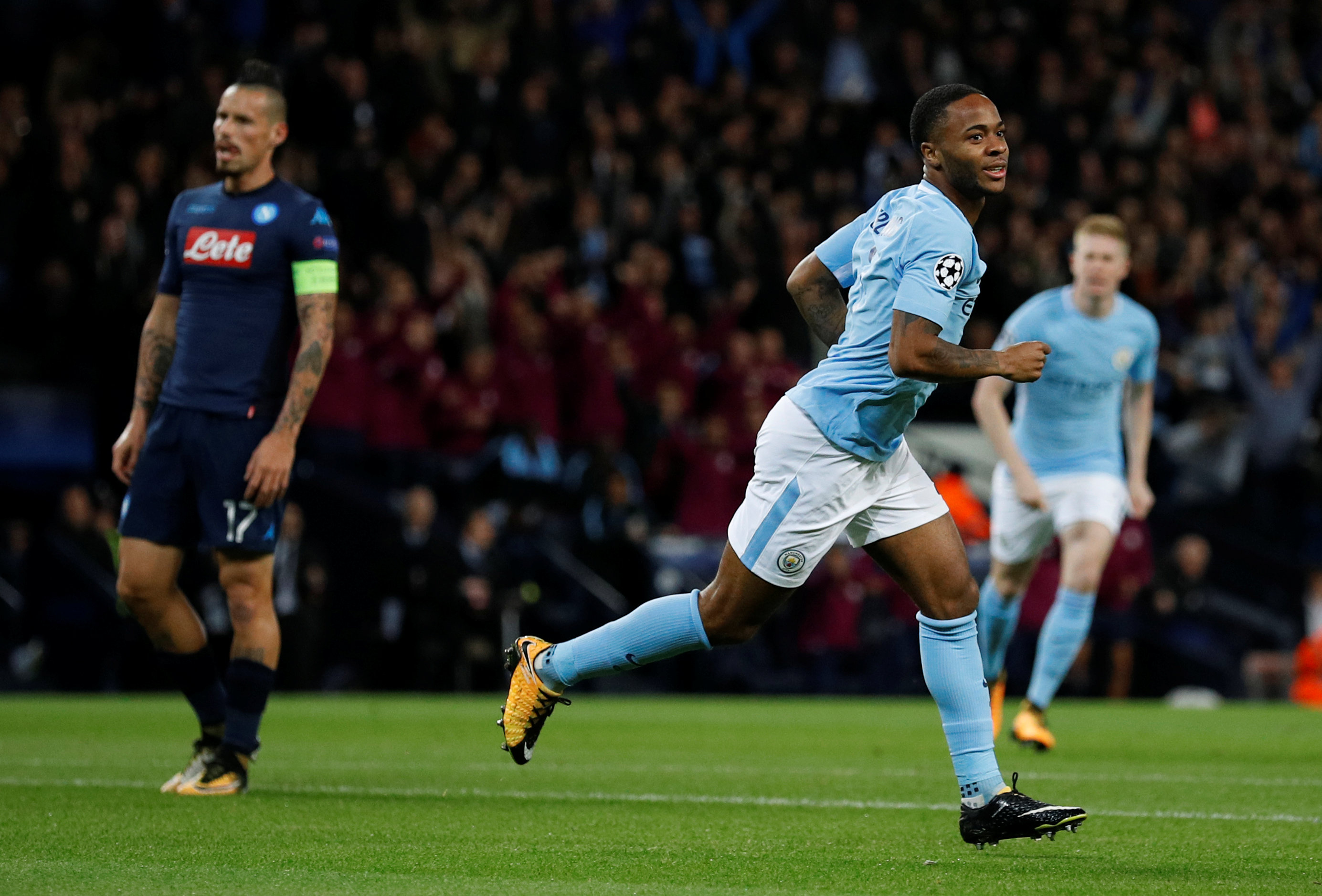 Nhẹ nhàng hạ Napoli, Man City đứng đầu bảng F - Ảnh 3.