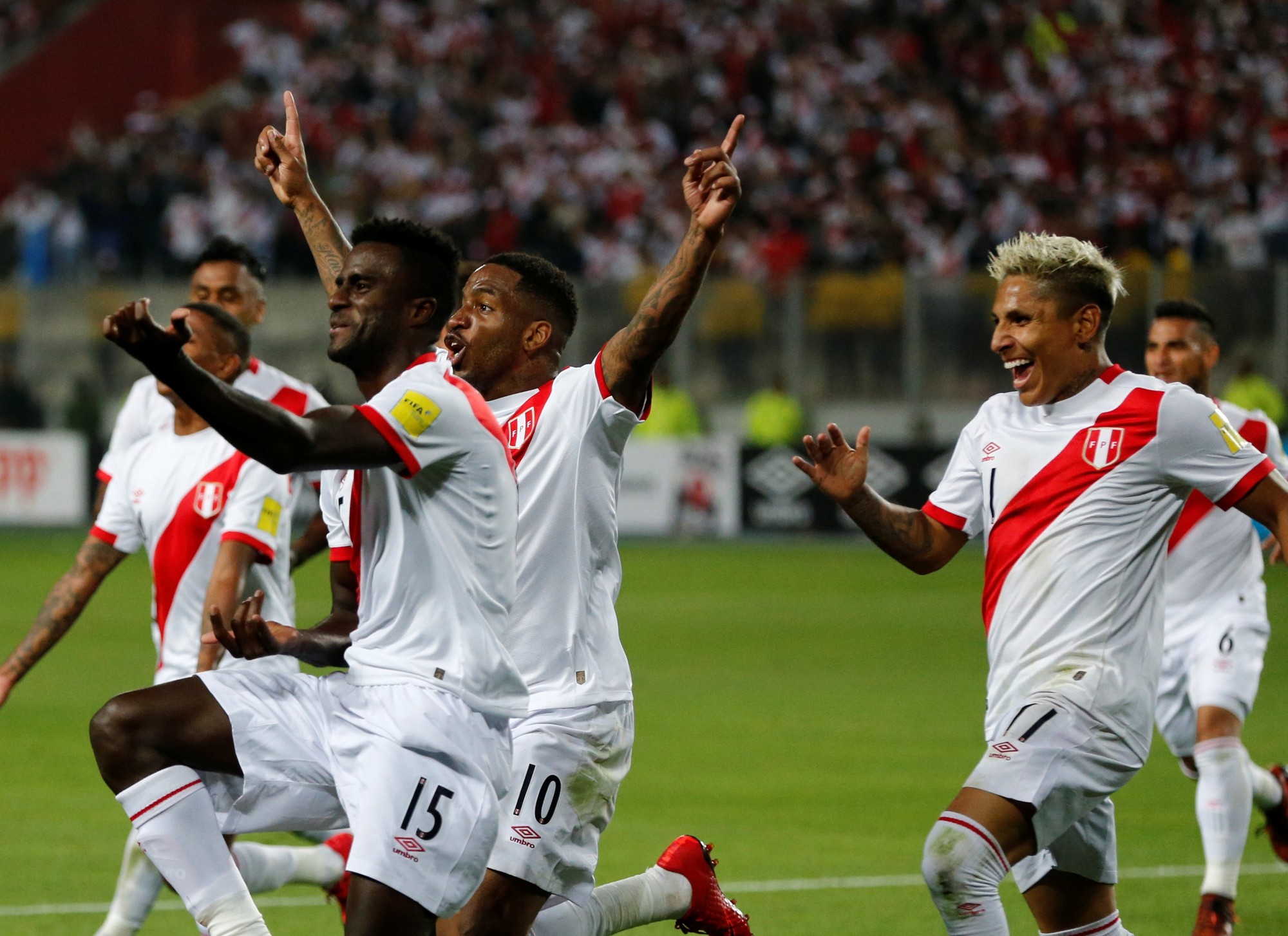 Xác định đội cuối cùng tham dự VCK World Cup 2018