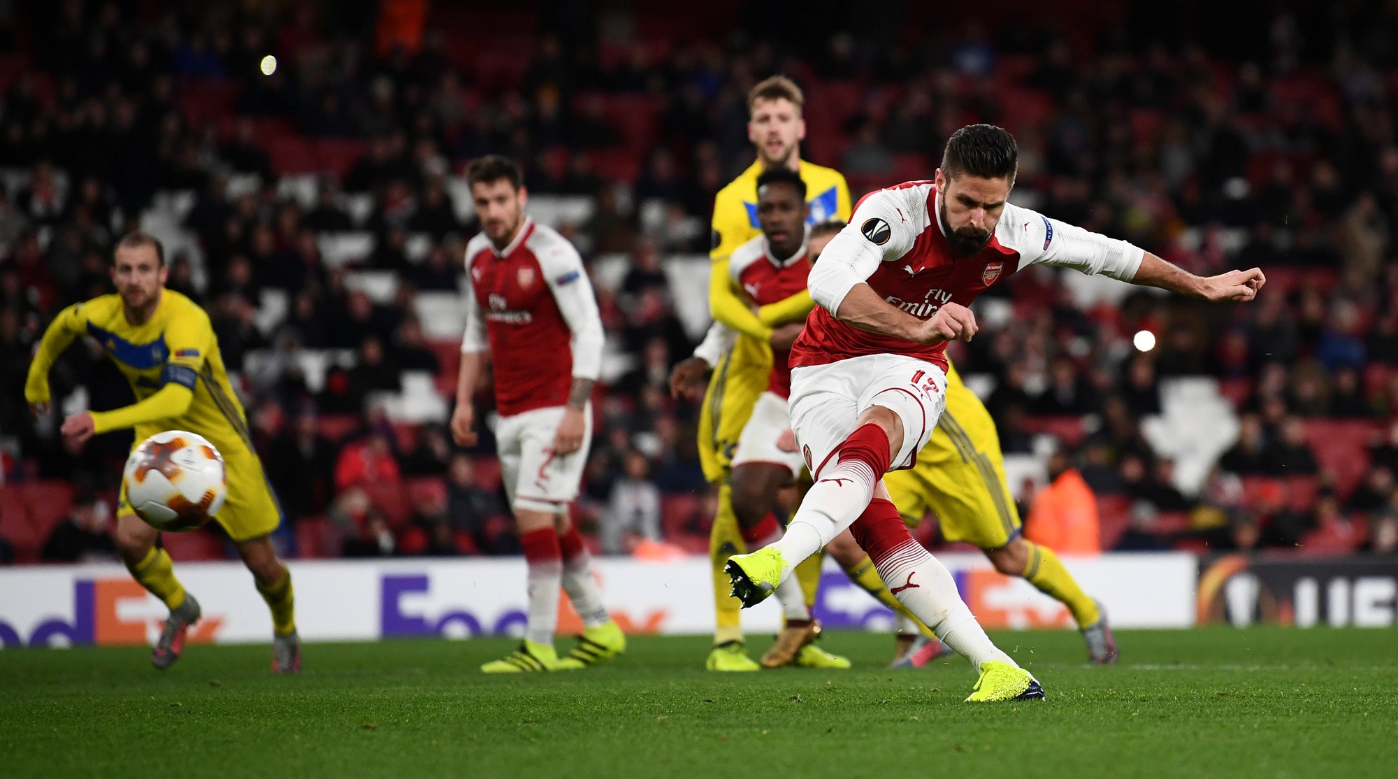 Chiến thắng 6 sao, Arsenal thách thức các ông lớn - Ảnh 3.