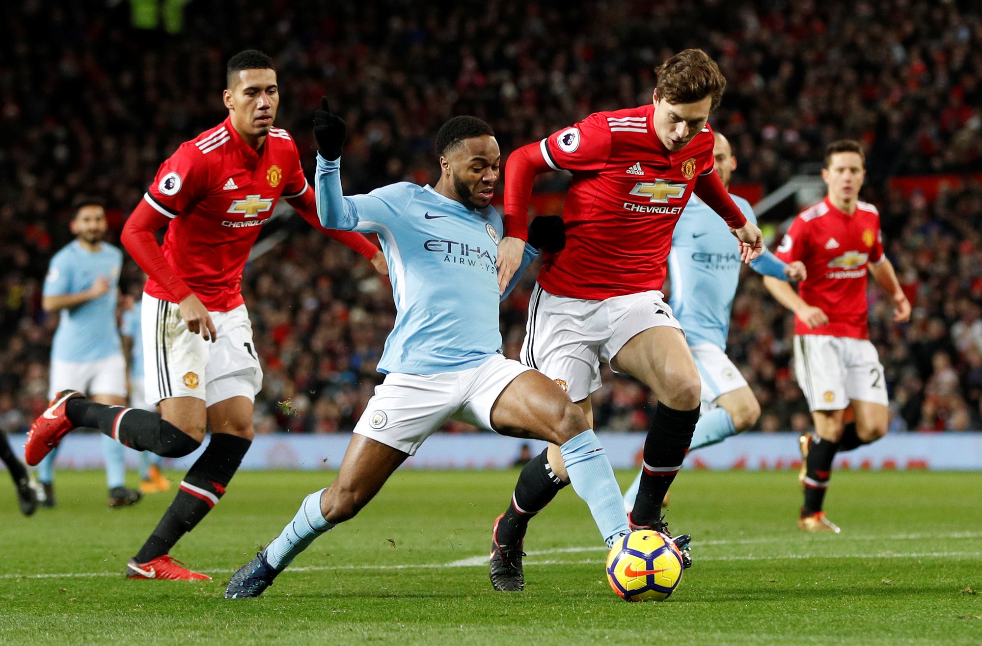 Lukaku giúp Man City đánh bại Quỷ đỏ - Ảnh 3.