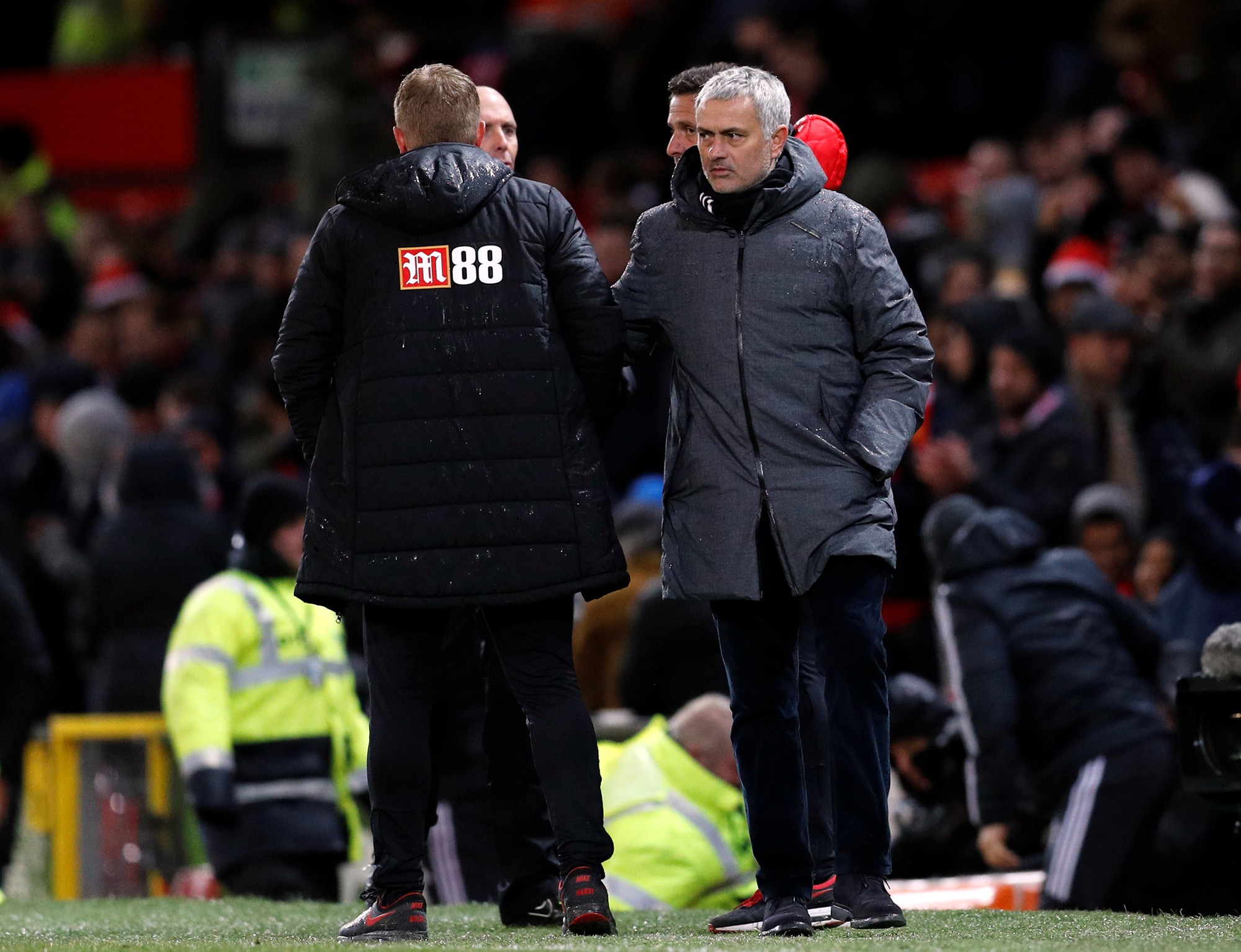 HLV Mourinho vẫn bình thản sau trận derby tai tiếng - Ảnh 2.
