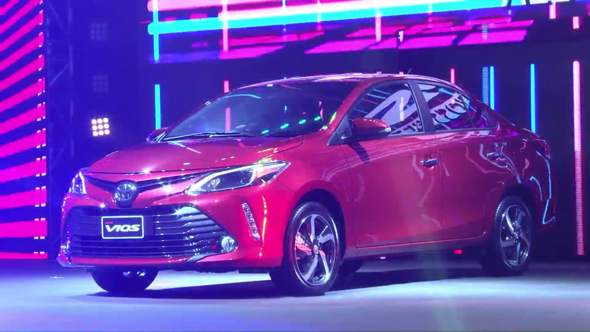 Toyota Vios 2017 có giá từ 390 triệu đồng