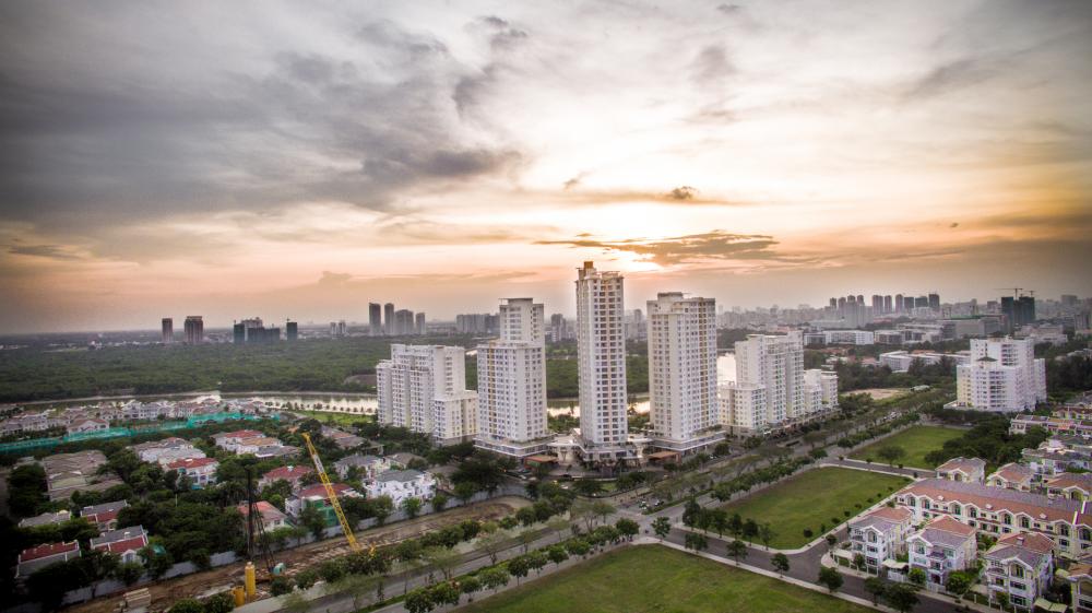 To&agrave;n cảnh cơn sốt đất TP HCM năm 2017 - Ảnh 3.