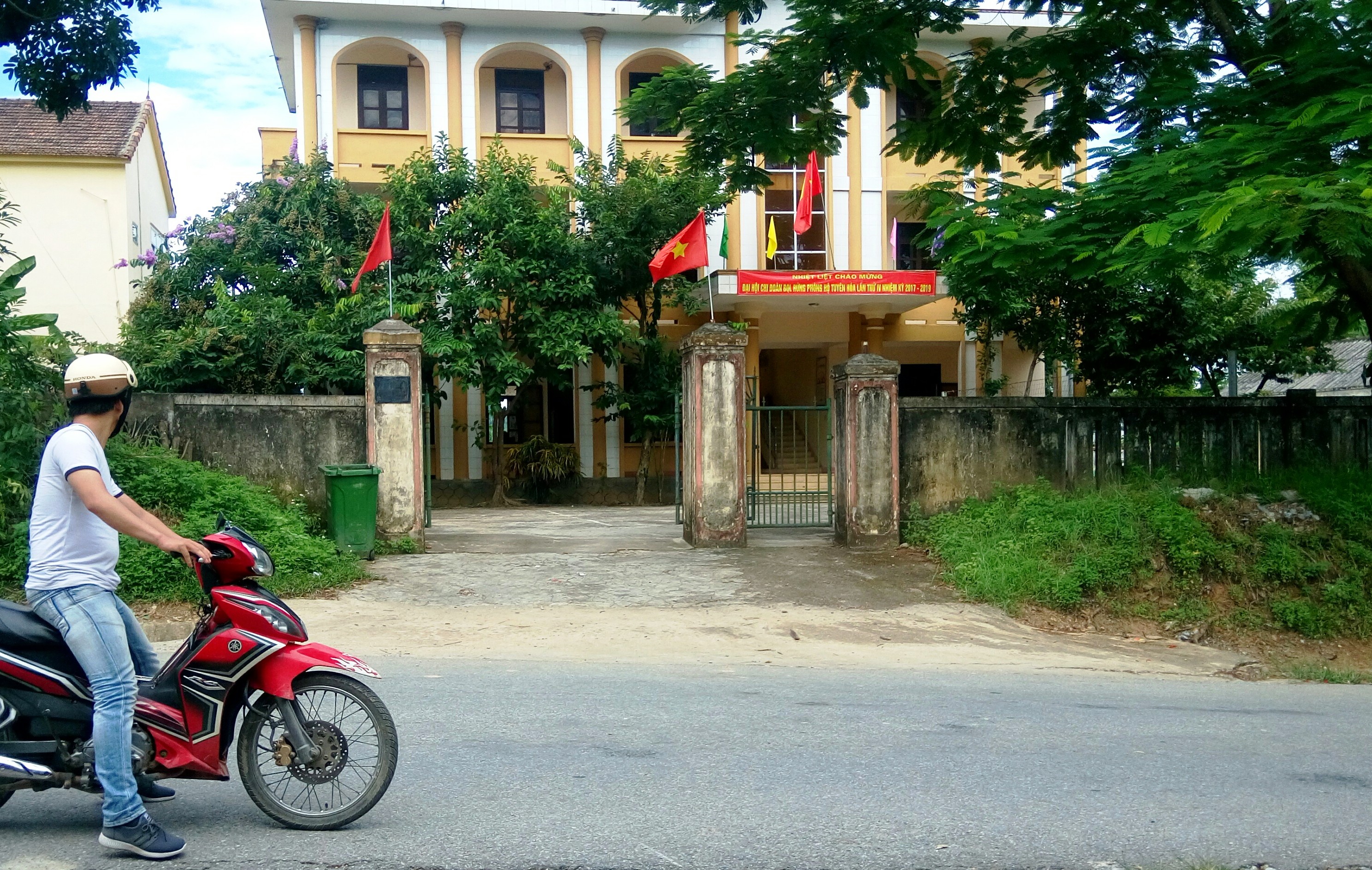 Đã liên lạc được với Giám đốc BQL rừng phòng hộ "mất tích" bí ẩn