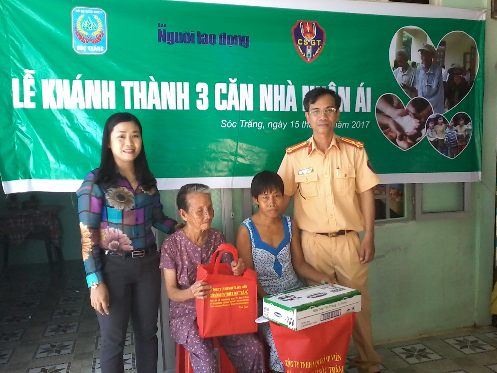 Báo Người Lao Động khánh thành 3 căn nhà nhân ái ở Sóc Trăng - Ảnh 2.