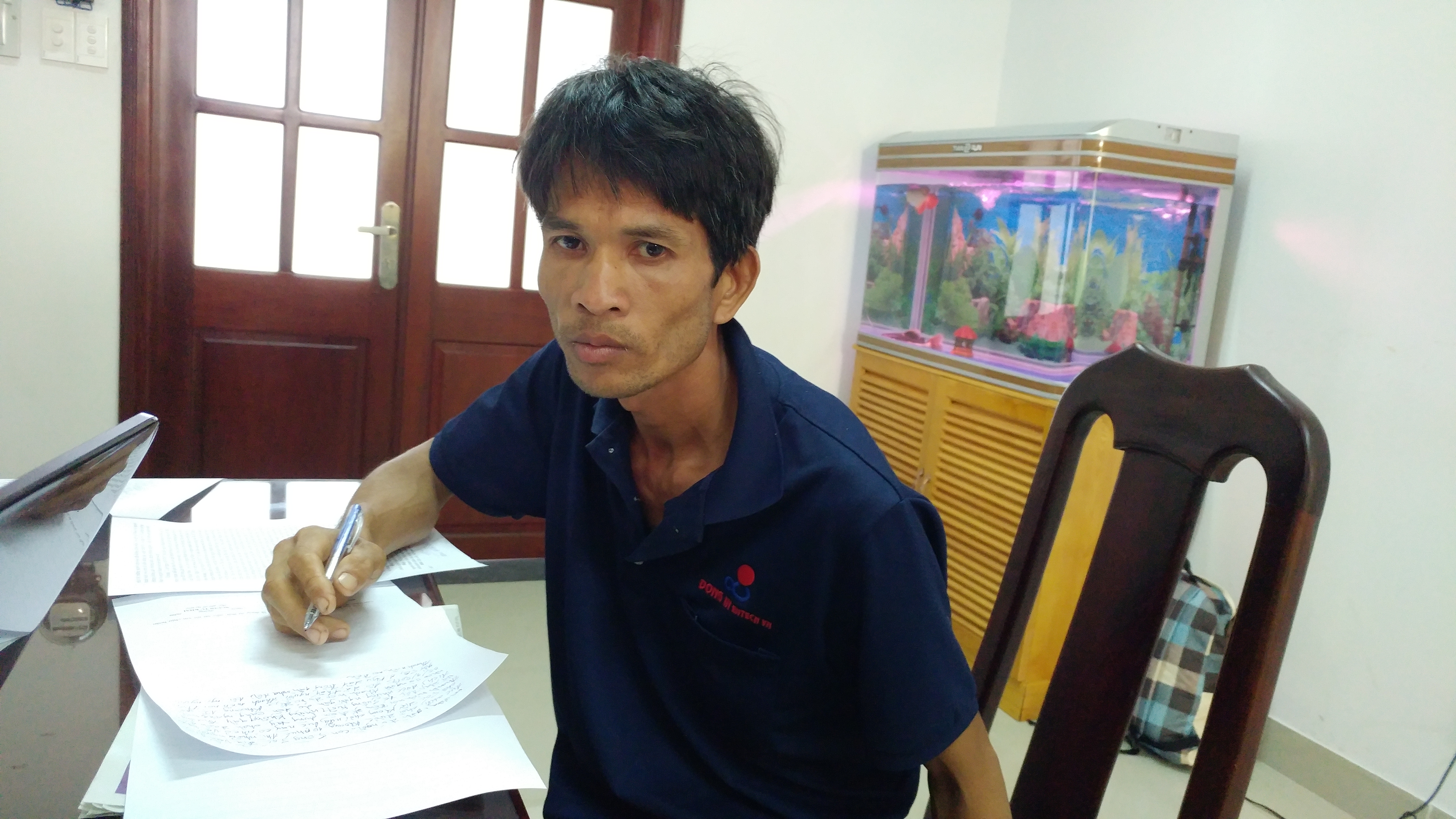 Ôm hận cũ, chém người lìa tay chết tại chỗ