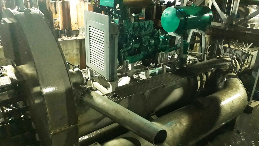 M&aacute;y bơm khủng 3 lần nổ m&aacute;y, đường Nguyễn Hữu Cảnh kh&ocirc;ng bị ngập - Ảnh 1.