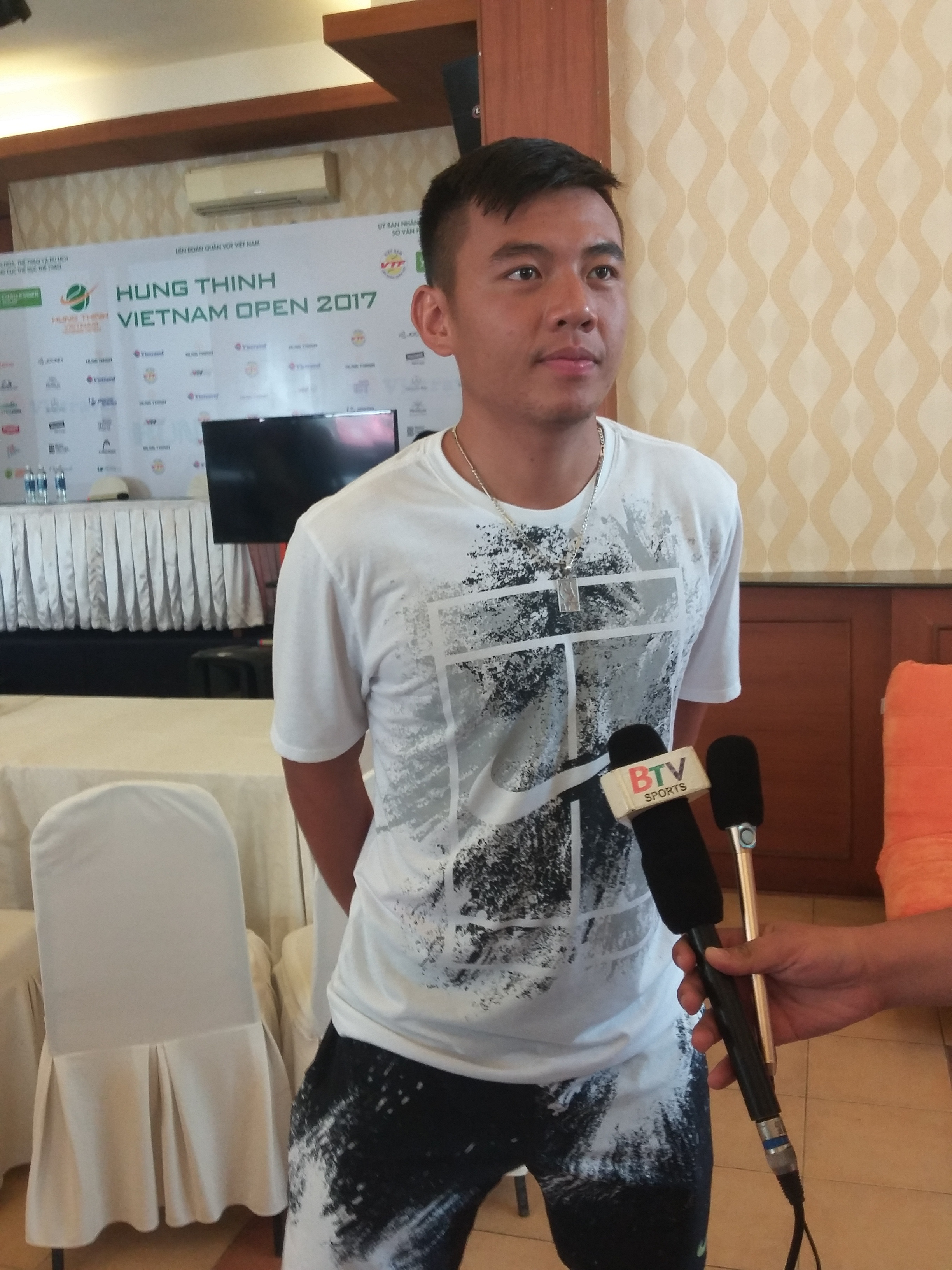 L&yacute; Ho&agrave;ng Nam chạm tr&aacute;n hạt giống số 5 tại Vietnam Open - Ảnh 3.