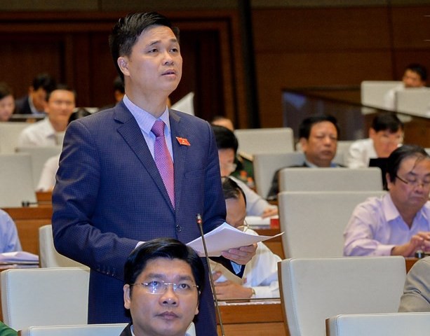 Cho cán bộ làm việc ở nhà: Nói thì dễ...
