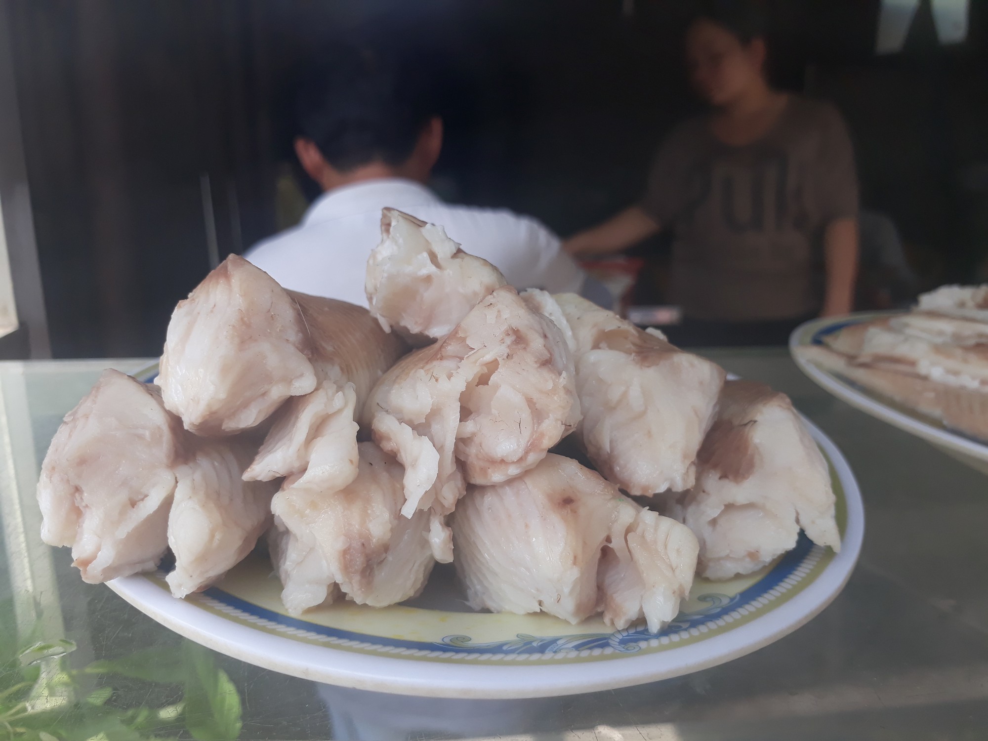 Xuy&ecirc;n S&agrave;i G&ograve;n ăn cho được b&uacute;n nước l&egrave;o Tr&agrave; Vinh - Ảnh 3.