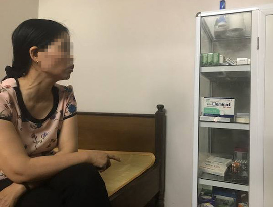 Đình chỉ công tác y sĩ vụ hàng loạt trẻ bị sùi mào gà