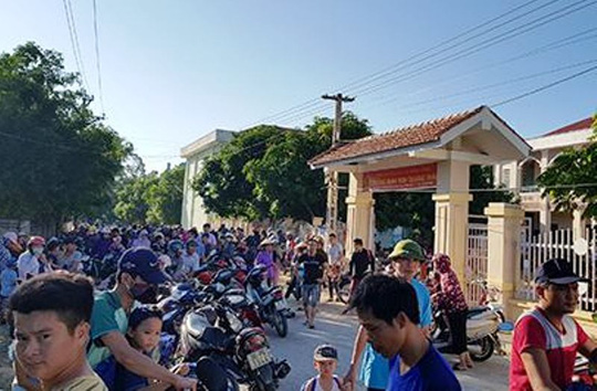 Phối hợp các bên đẩy lùi căn bệnh ác tính lạm thu - Ảnh 1.