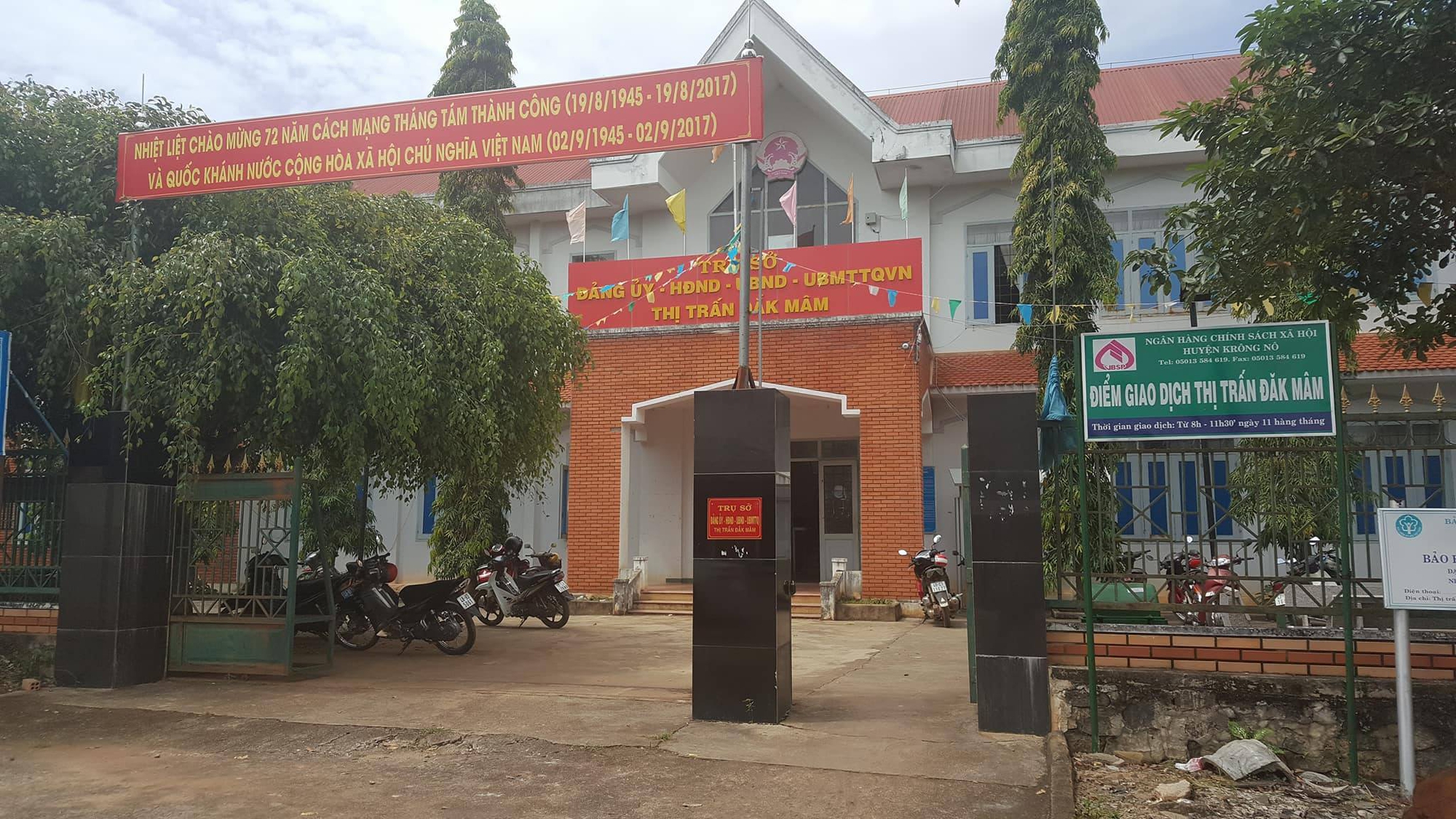 Chiếm đoạt cả bồn nước của người nghèo!