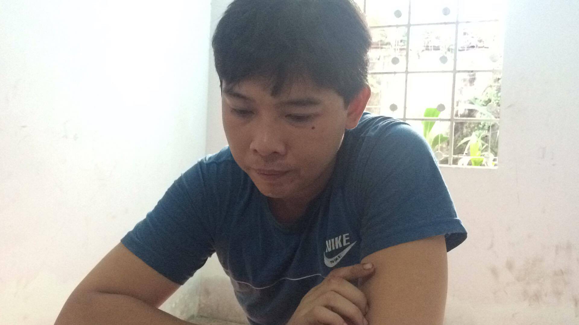 "Phi công trẻ" đâm chết chồng của nhân tình khai gì?