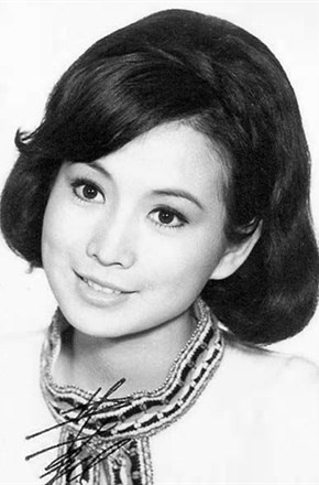 B&oacute;ng hồng cổ trang một thời qua đời tuổi 72 - Ảnh 1.