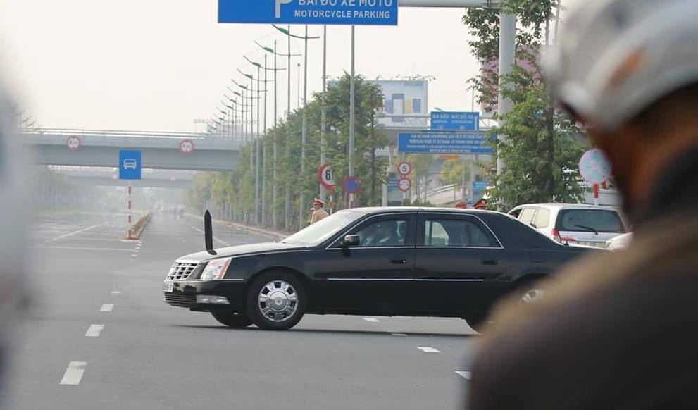 An ninh Việt Nam, Mỹ tất bật trước giờ Không lực Một chở ông Donald Trump hạ cánh - Ảnh 9.