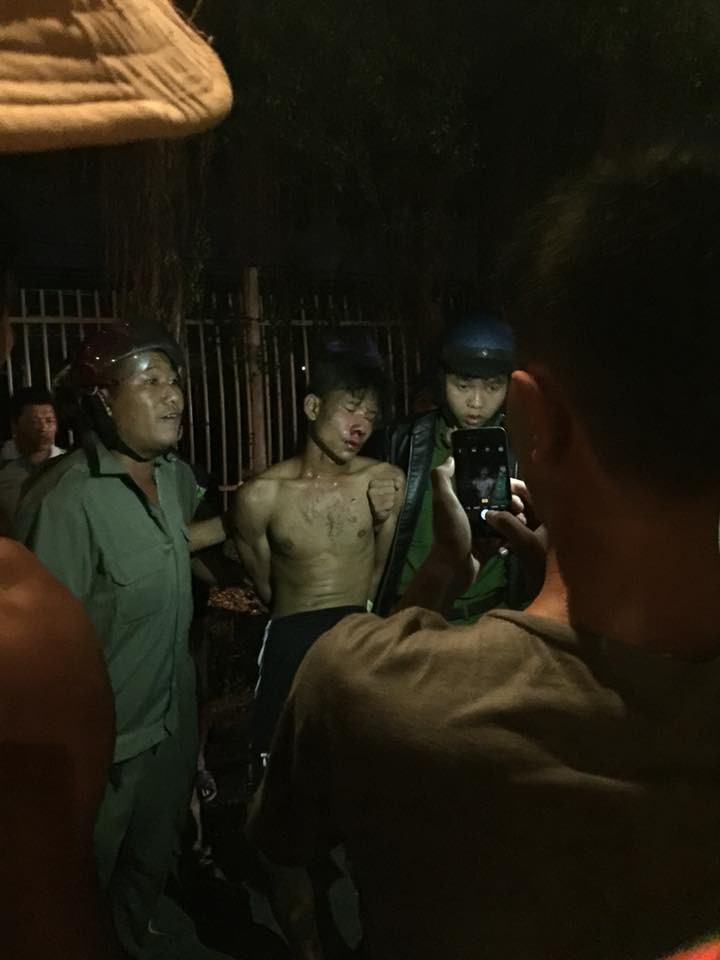 Bắt thanh niên ngáo đá đâm CSGT, đe dọa giết thai phụ