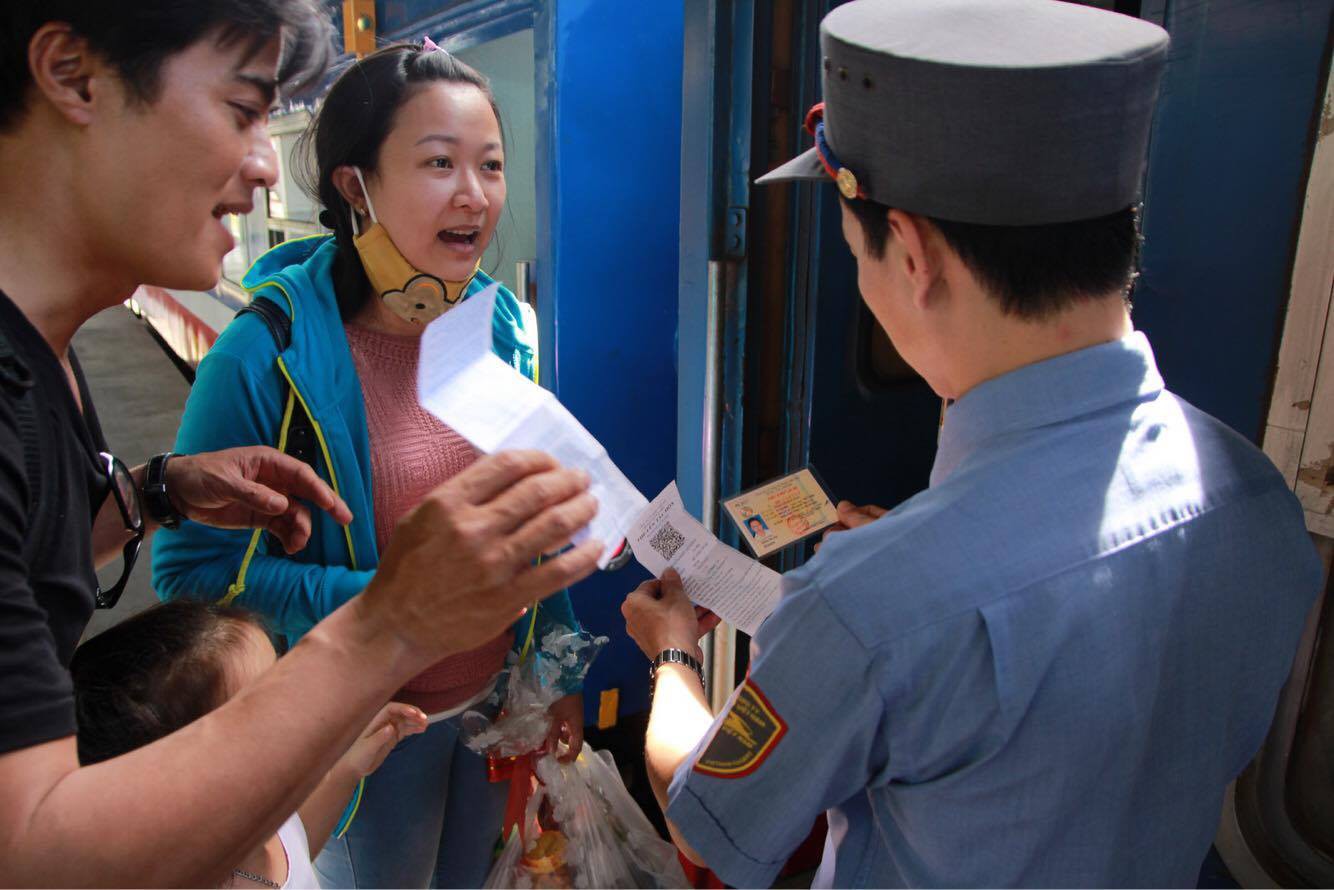 C&ograve;n 95.000 v&eacute; t&agrave;u Tết chưa c&oacute; người mua - Ảnh 1.